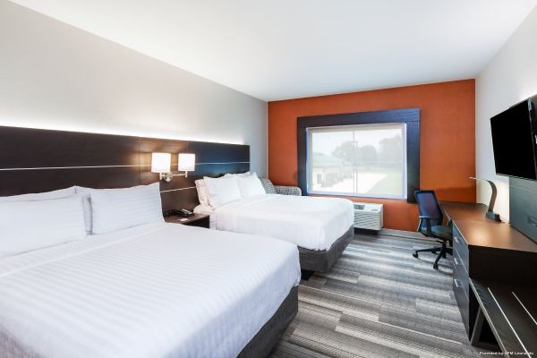 Holiday Inn Express & Suites COFFEYVILLE (Coffeyville)